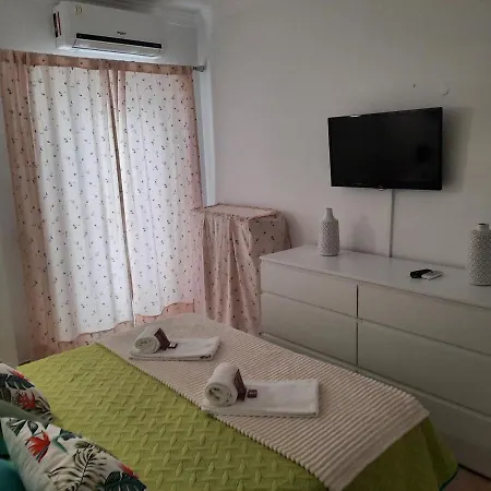 Apartment Venha Nadar A Oura *