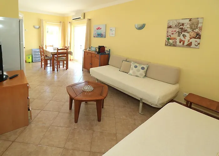 Venha Nadar A Oura Daire *