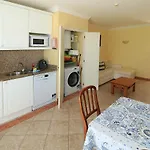 Apartment Venha Nadar A Oura *