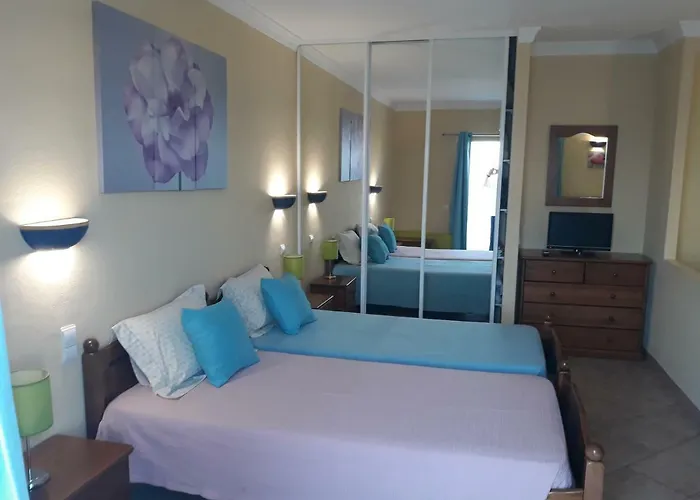 Venha Nadar A Oura * Albufeira